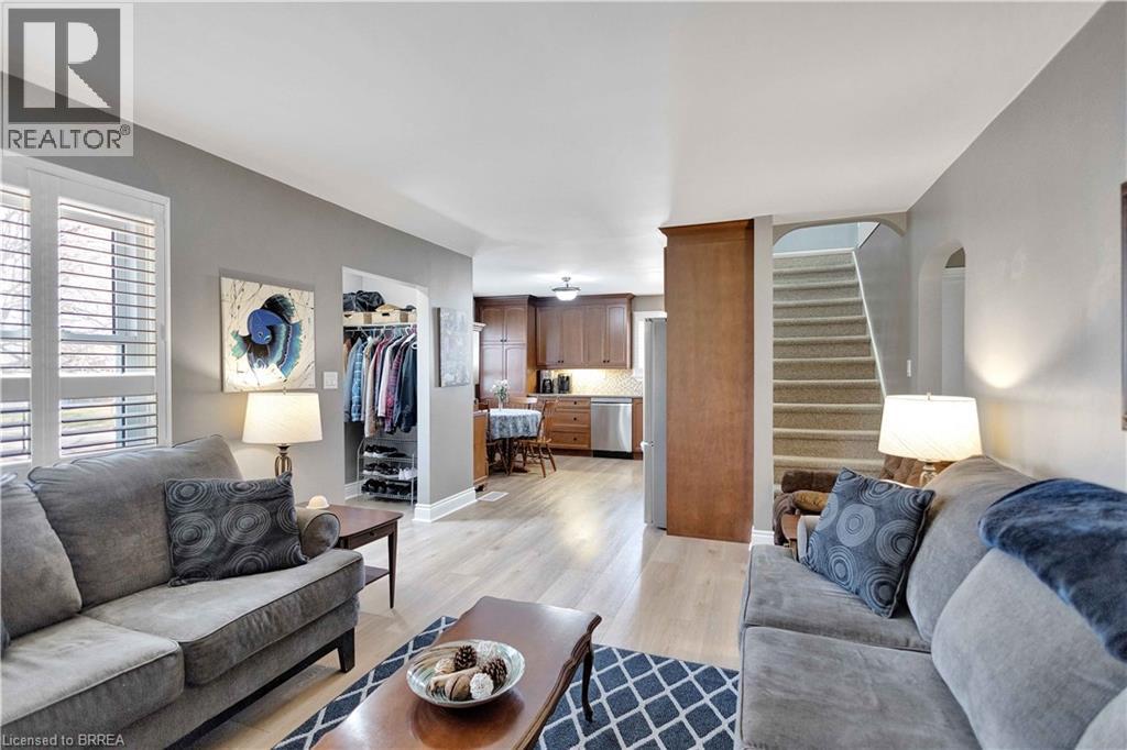 21 Sussex Avenue, Brantford, Ontario  N3R 2G5 - Photo 13 - 40812456