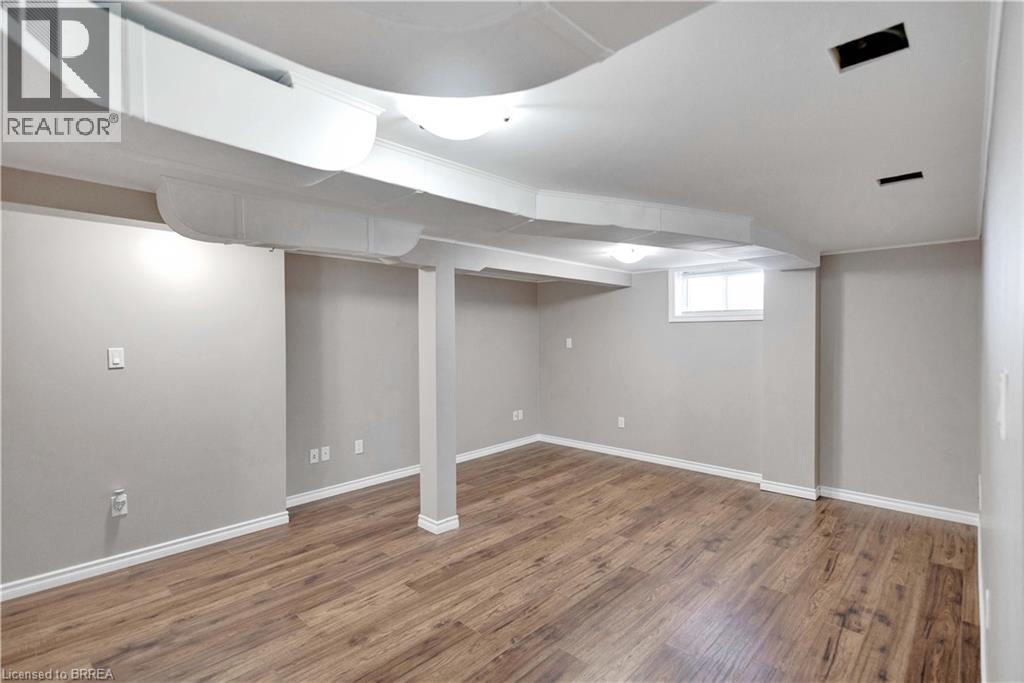 21 Sussex Avenue, Brantford, Ontario  N3R 2G5 - Photo 20 - 40812456