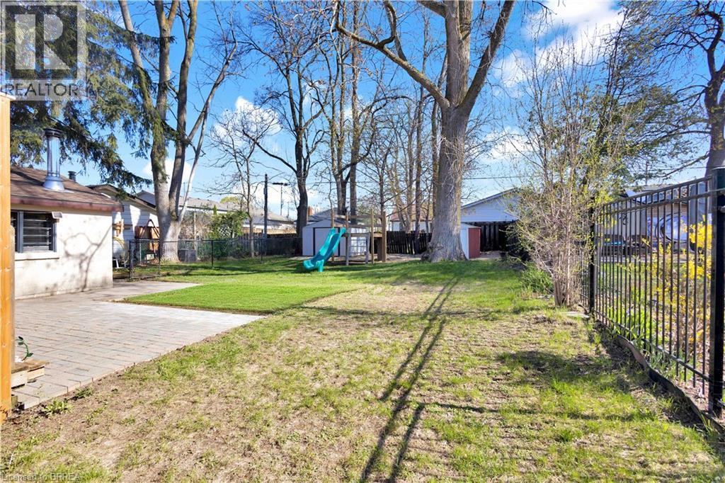 21 Sussex Avenue, Brantford, Ontario  N3R 2G5 - Photo 39 - 40812456