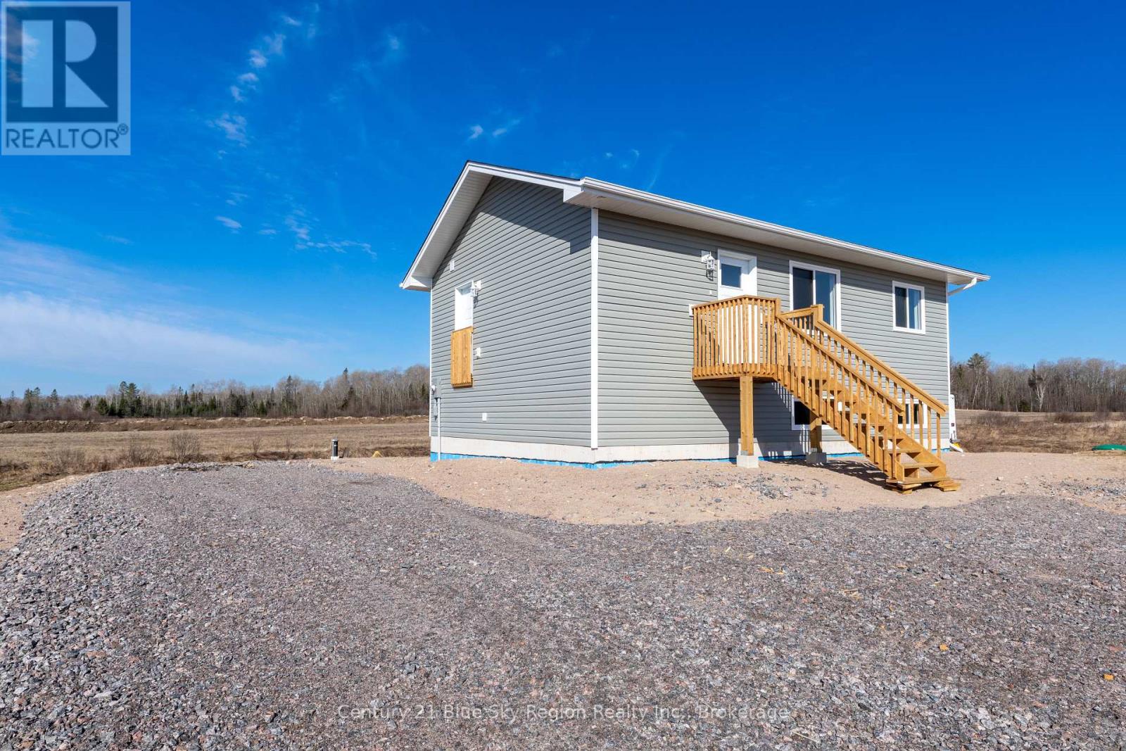 201 Talon Crescent S, Bonfield, Ontario  P0H 2E0 - Photo 22 - X13048788