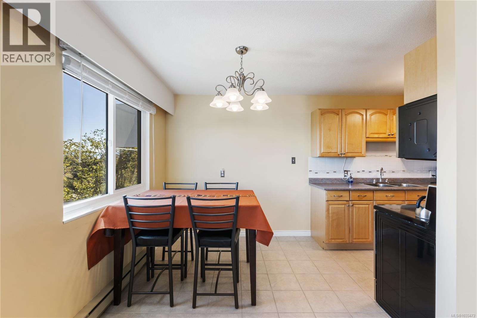 202 929 Esquimalt Rd, Esquimalt, British Columbia  V9A 3M7 - Photo 8 - 1033472