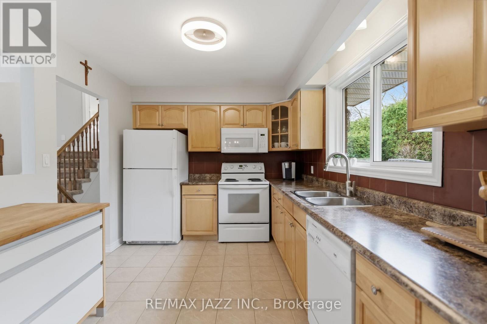 47 Martindale Street, Oshawa, Ontario  L1H 6W7 - Photo 18 - E13048140