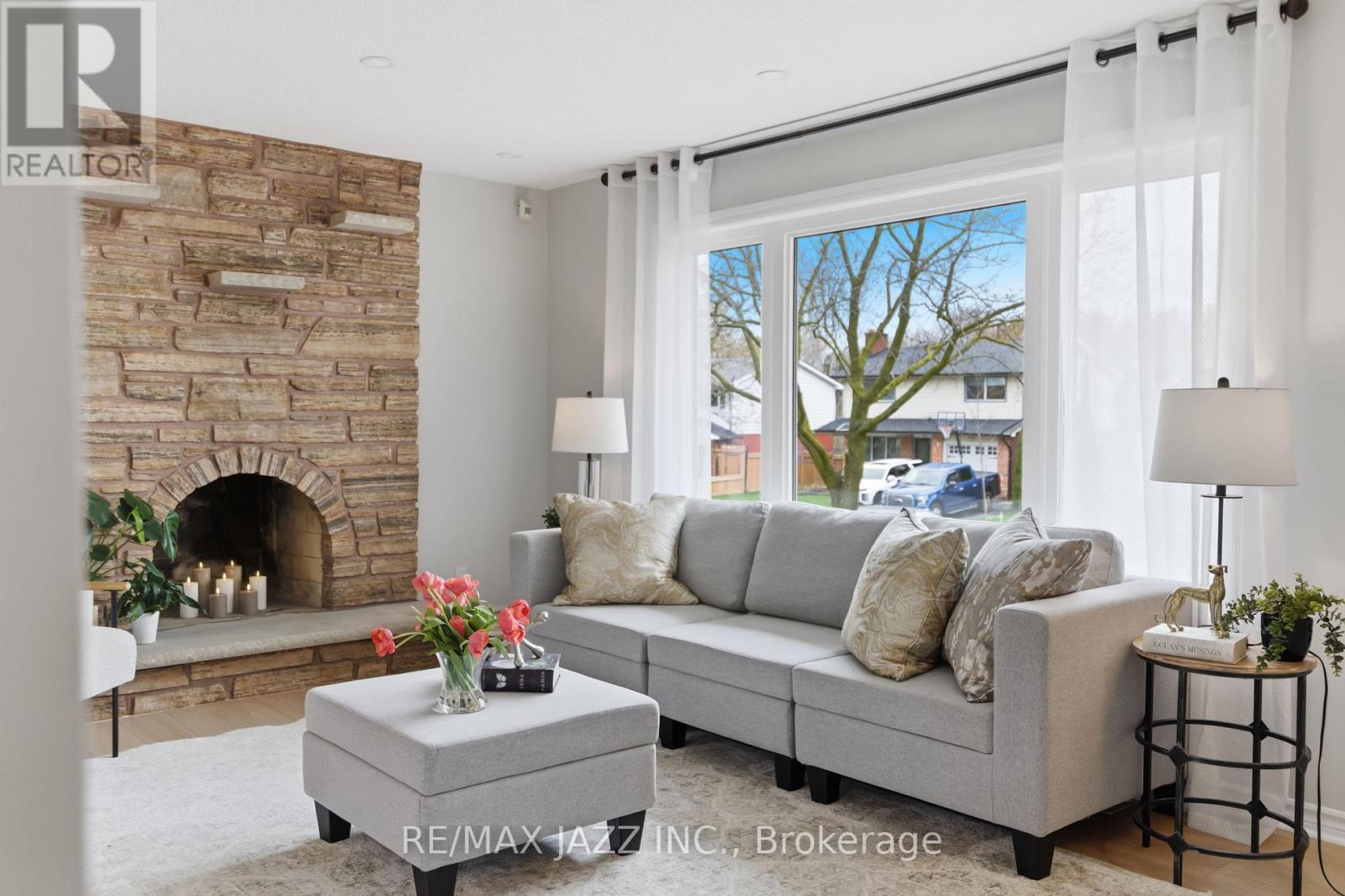 47 Martindale Street, Oshawa, Ontario  L1H 6W7 - Photo 11 - E13048140