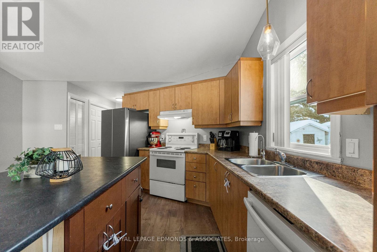 5 Hunter's Run Lane, Laurentian Hills, Ontario  K0J 1J0 - Photo 17 - X12753646