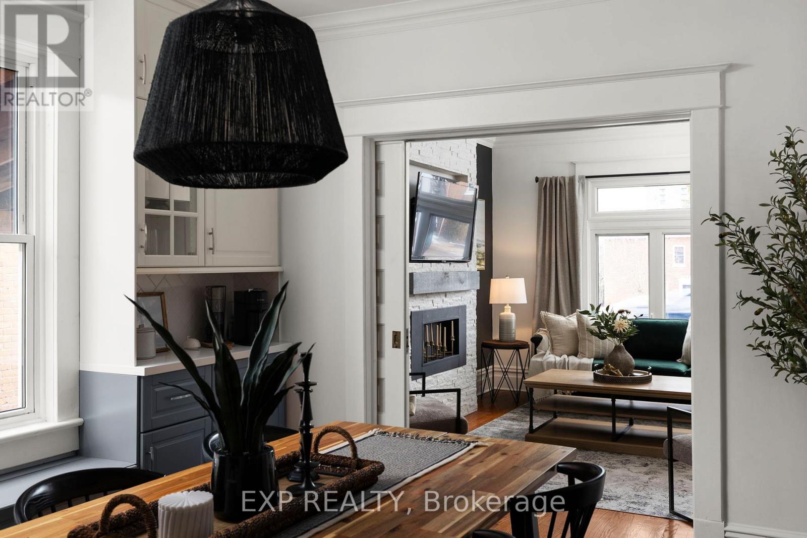 36 Sophia Street W, Barrie (Queen's Park), Ontario  L4N 1J3 - Photo 12 - S13049146