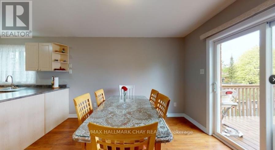 Main Floor - 133 Monique Crescent, Barrie (East Bayfield), Ontario  L4M 6Z3 - Photo 9 - S13049182