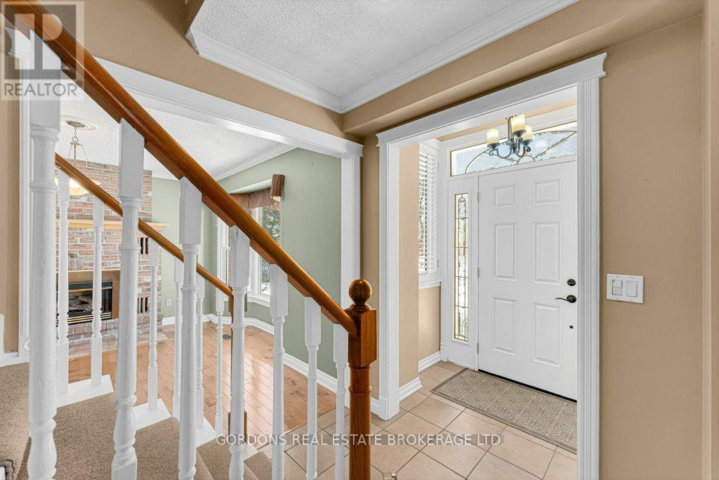 1 Buckingham Court, Kingston, Ontario  K7K 6V8 - Photo 4 - X12976144