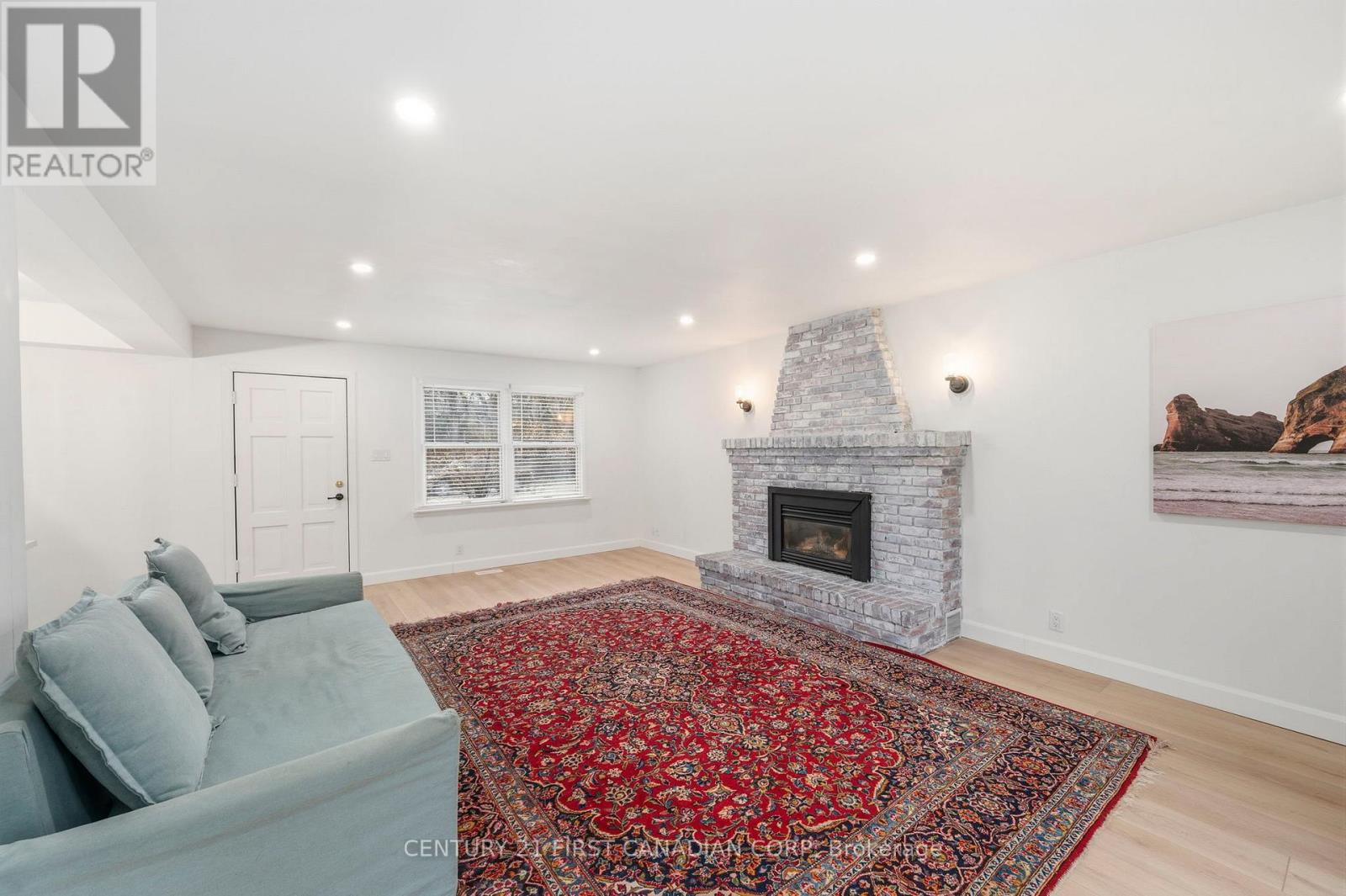 1326 Commissioners Road W, London South, Ontario  N6K 1E1 - Photo 5 - X13022976