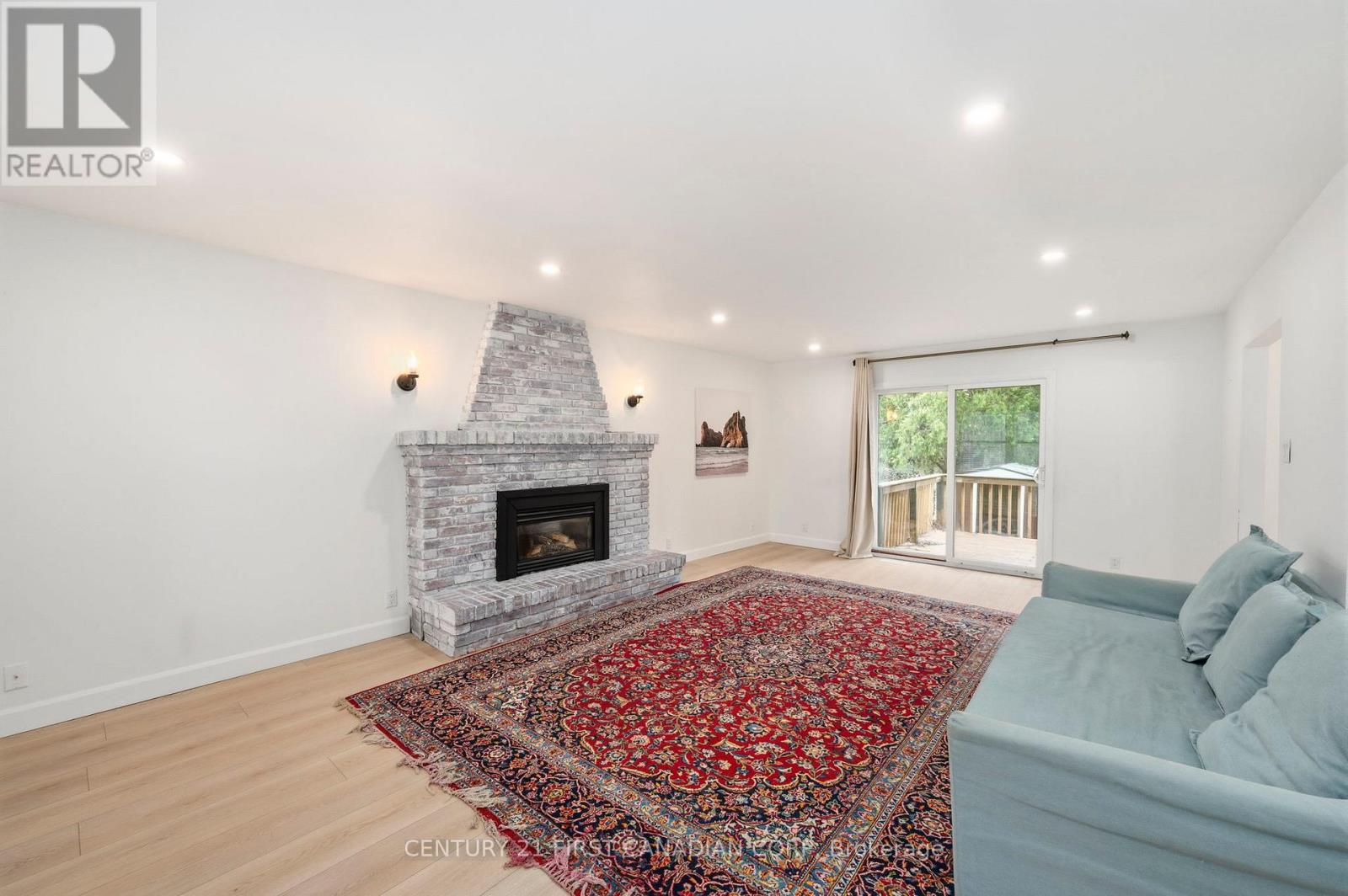 1326 Commissioners Road W, London South, Ontario  N6K 1E1 - Photo 7 - X13022976