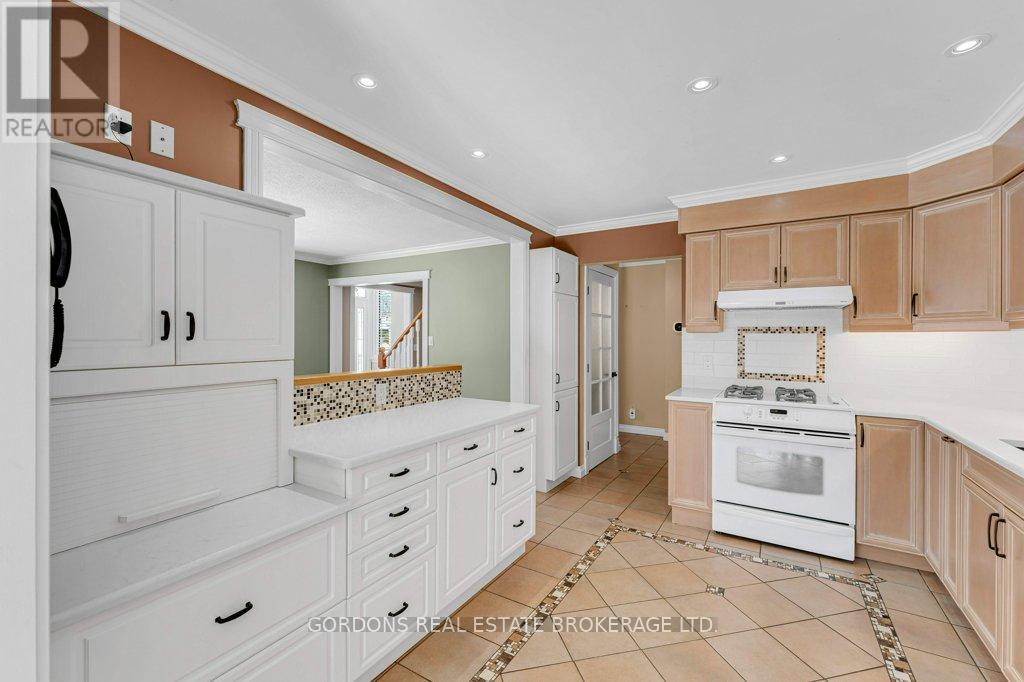 1 Buckingham Court, Kingston, Ontario  K7K 6V8 - Photo 9 - X12976144