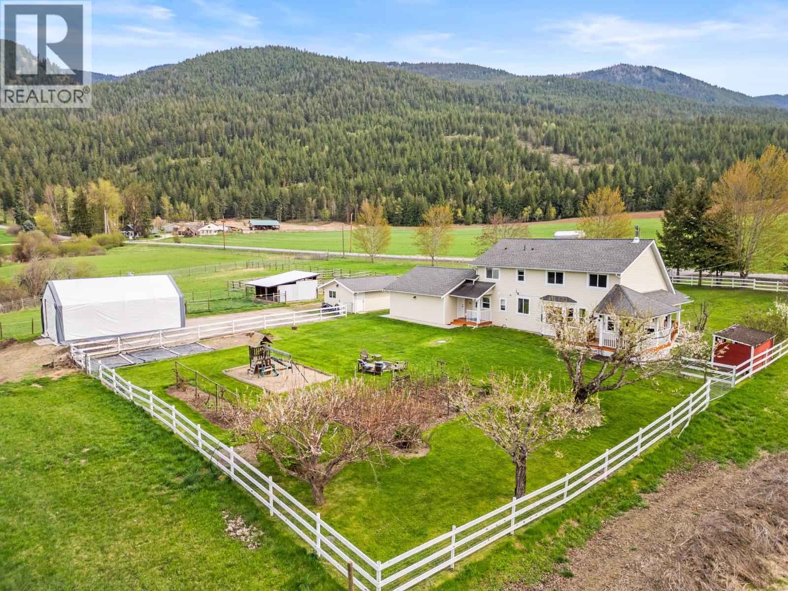 1375 Mountain View Road, Spallumcheen, British Columbia  V4Y 0S4 - Photo 74 - 10384941