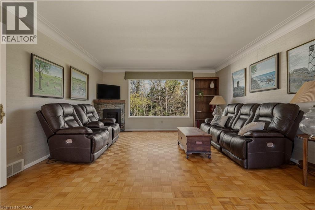 88 Bertram Drive, Dundas, Ontario  L9H 4T7 - Photo 16 - 40824562