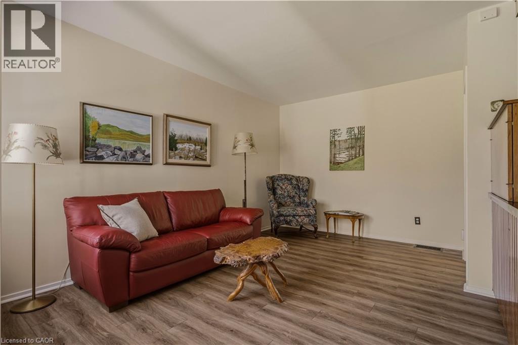 88 Bertram Drive, Dundas, Ontario  L9H 4T7 - Photo 18 - 40824562