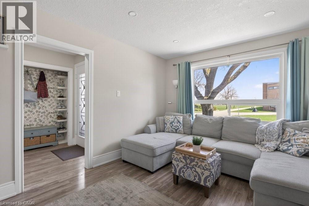 62 Palmer Road, Hamilton, Ontario  L8T 3E8 - Photo 11 - 40824501