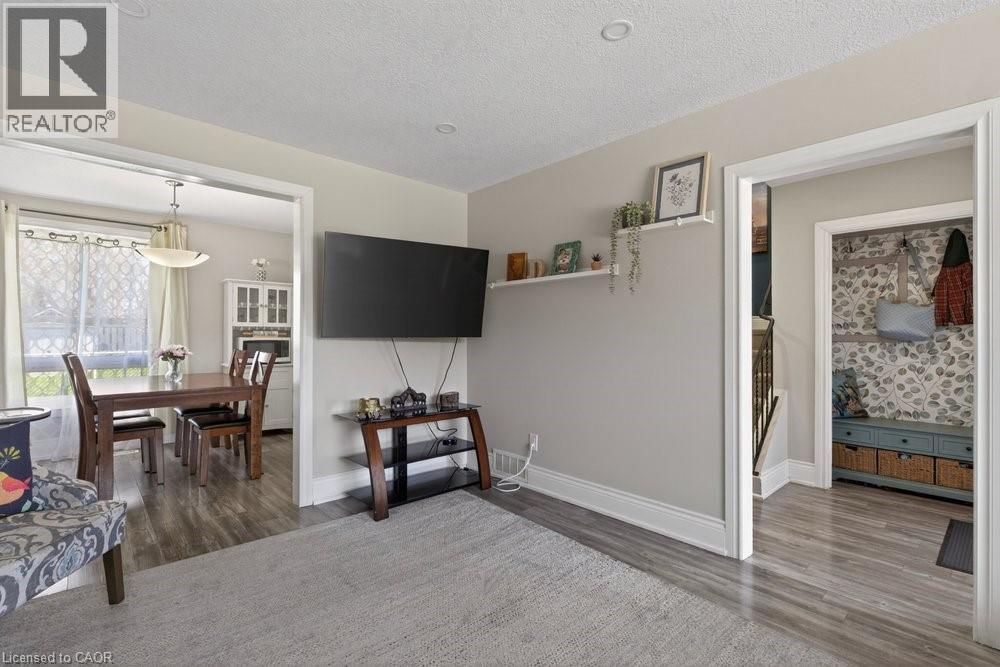 62 Palmer Road, Hamilton, Ontario  L8T 3E8 - Photo 13 - 40824501