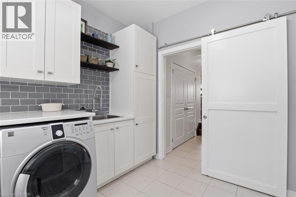 909 King Rail Court, Kitchener, Ontario  N2K 0B1 - Photo 12 - 40823960