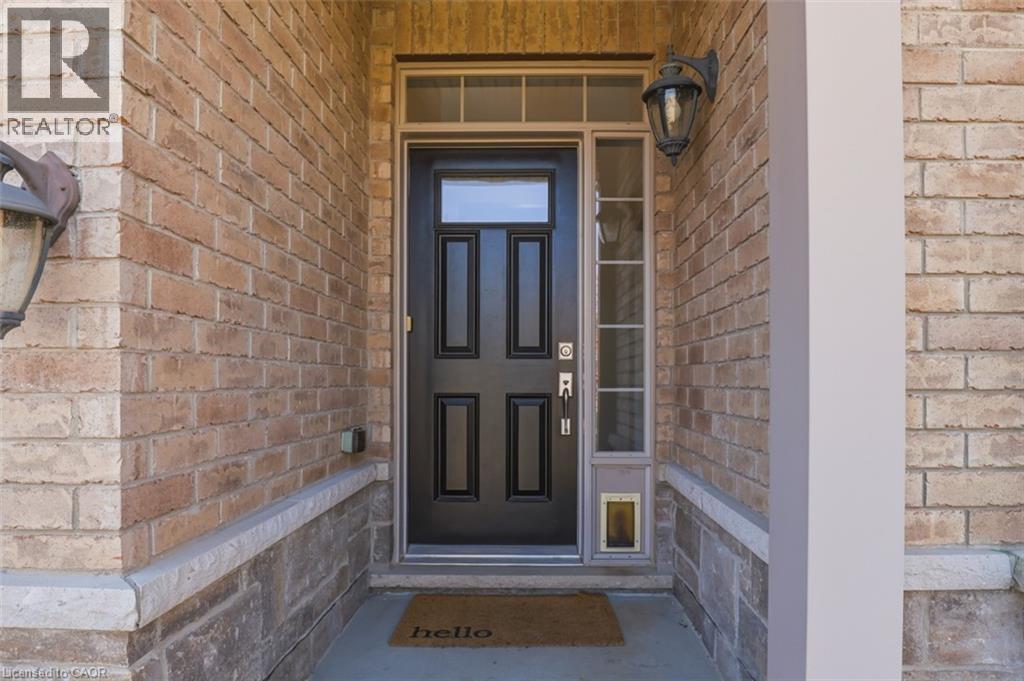 909 King Rail Court, Kitchener, Ontario  N2K 0B1 - Photo 4 - 40823960