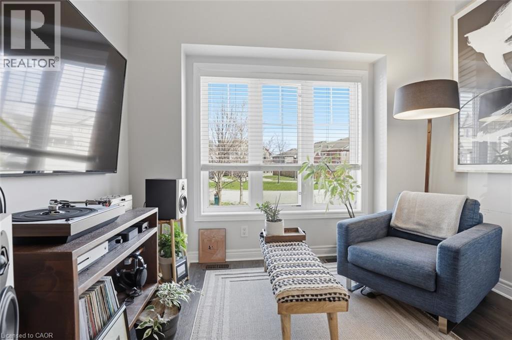 909 King Rail Court, Kitchener, Ontario  N2K 0B1 - Photo 6 - 40823960