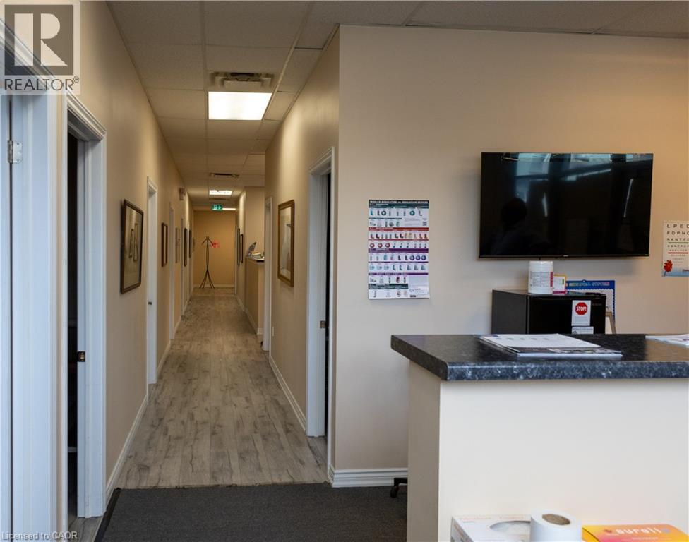 347 Colborne Street, Brantford, Ontario  N3S 3N2 - Photo 12 - 40823945