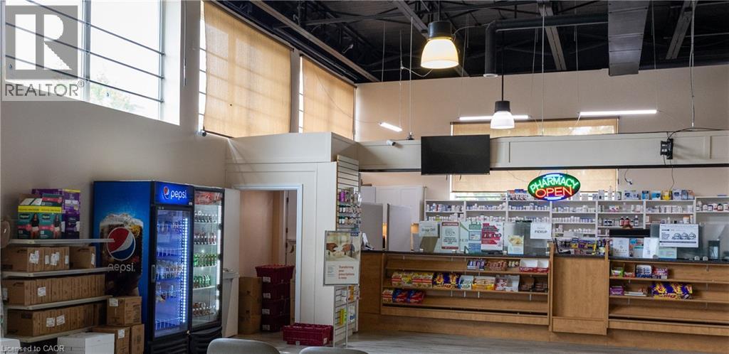 347 Colborne Street, Brantford, Ontario  N3S 3N2 - Photo 5 - 40823945