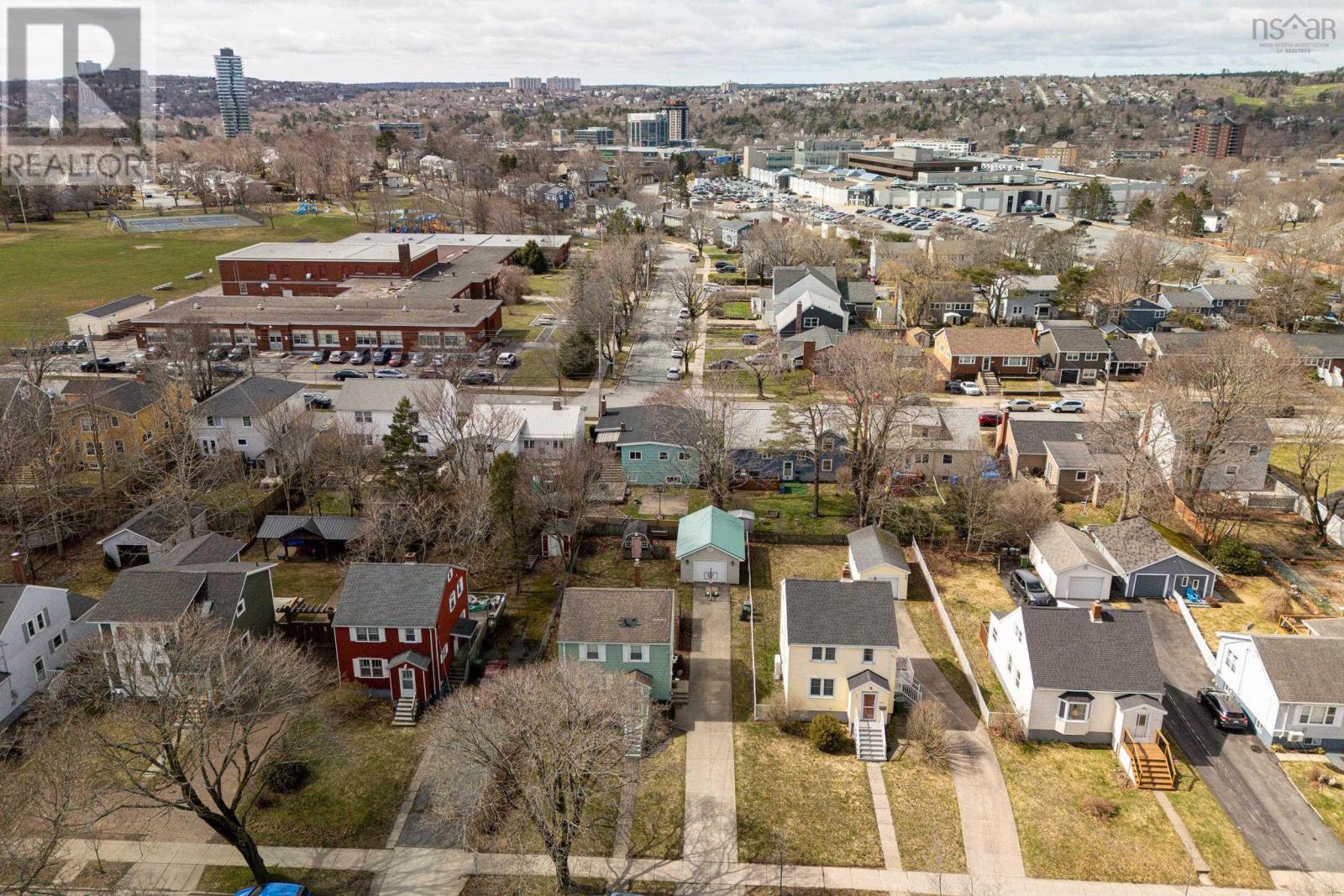 3058 Connaught Avenue, Halifax, Nova Scotia  B3L 3A4 - Photo 2 - 202608661