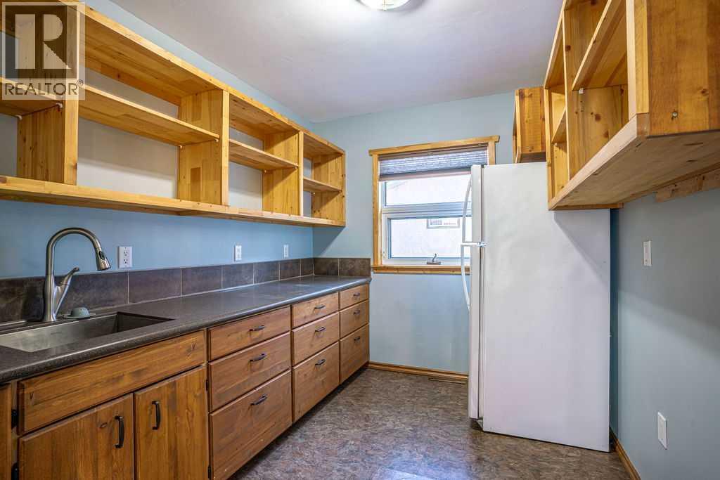 5109 46 Avenue, Vermilion, Alberta  T9X 1Y1 - Photo 14 - A2271244