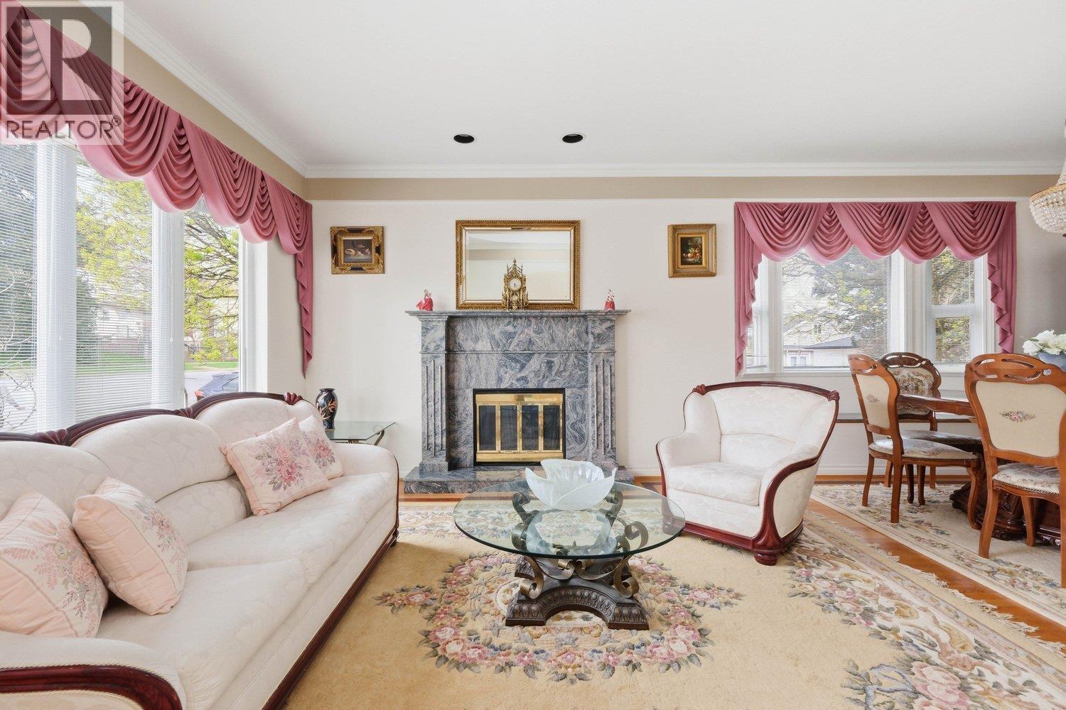 5510 Lanark Street, Vancouver, British Columbia  V5P 2Y3 - Photo 3 - R3116042