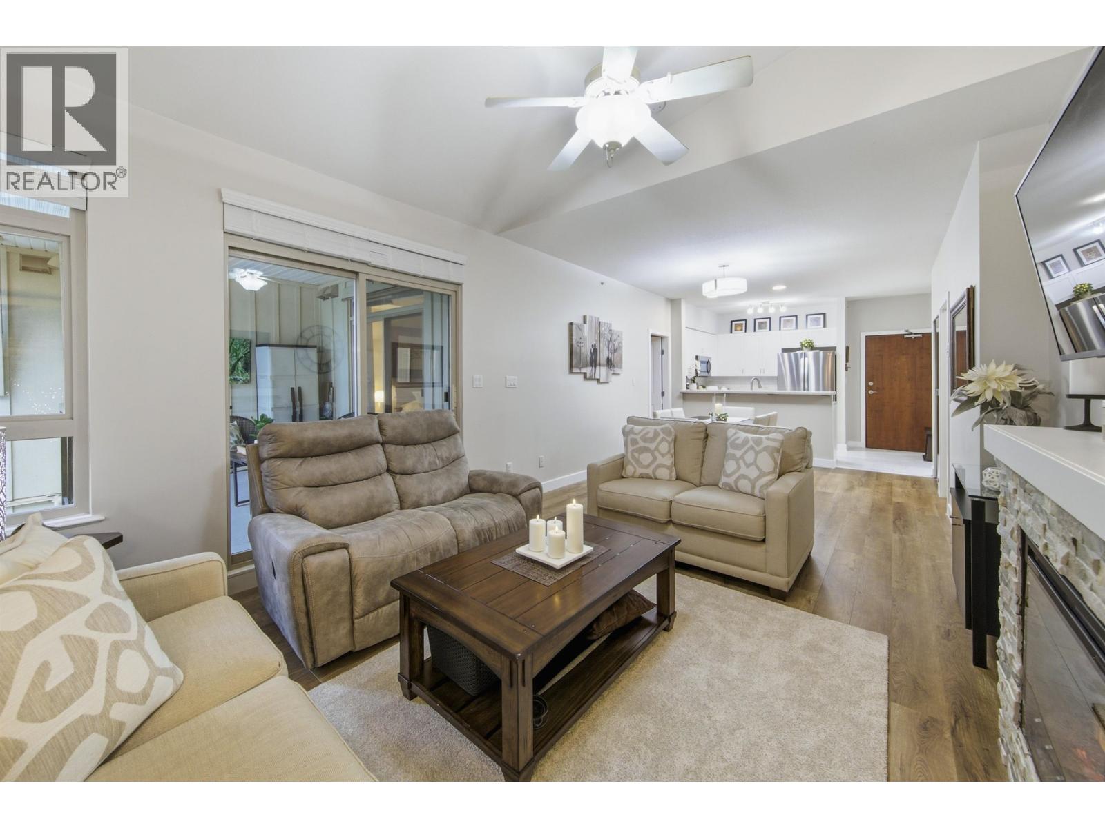 408 100 Capilano Road, Port Moody, British Columbia  V3H 5M9 - Photo 4 - R3114442