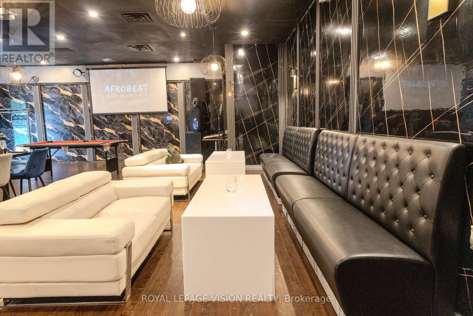 4 - 106 Humber College Boulevard, Toronto, Ontario  M9V 4E4 - Photo 13 - W13049136