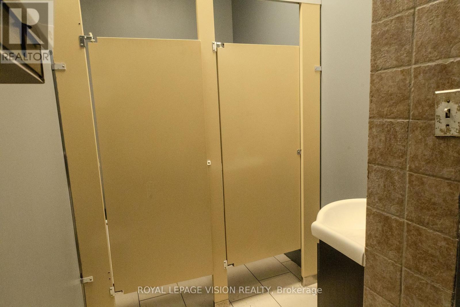 4 - 106 Humber College Boulevard, Toronto, Ontario  M9V 4E4 - Photo 29 - W13049136