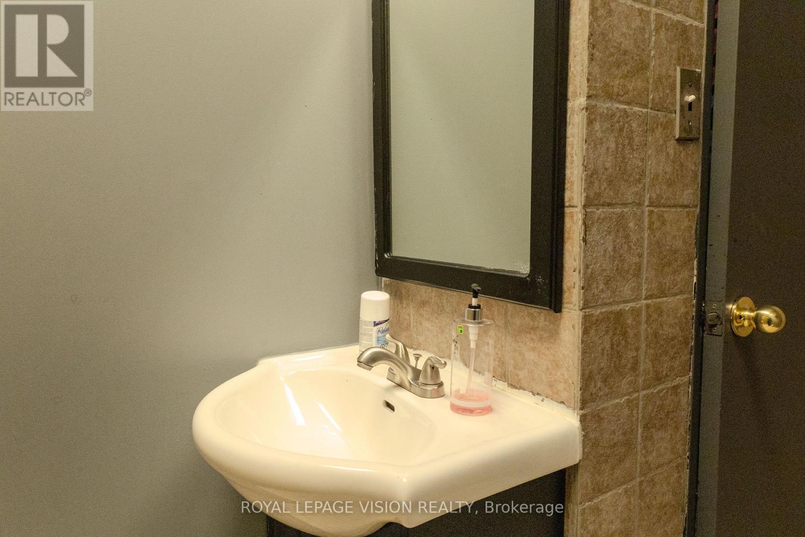 4 - 106 Humber College Boulevard, Toronto, Ontario  M9V 4E4 - Photo 30 - W13049136