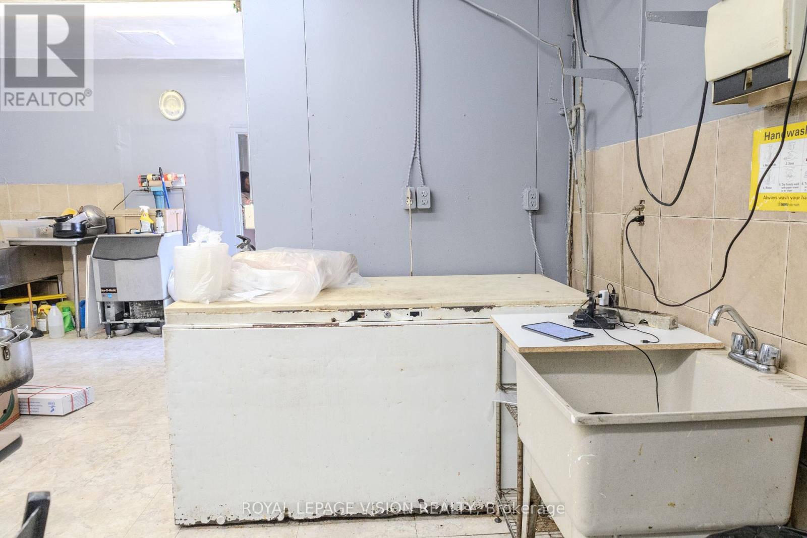 4 - 106 Humber College Boulevard, Toronto, Ontario  M9V 4E4 - Photo 31 - W13049136