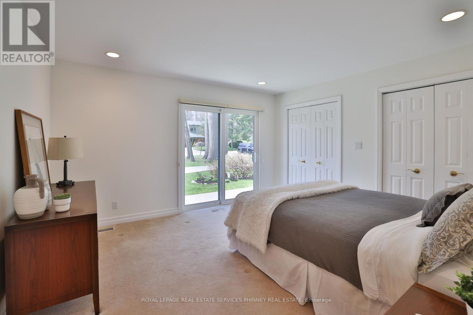 1066 Stockwell Avenue, Mississauga, Ontario  L5H 1B4 - Photo 14 - W13049170