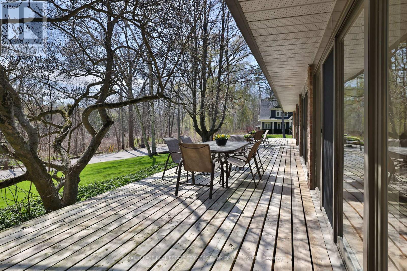 1066 Stockwell Avenue, Mississauga, Ontario  L5H 1B4 - Photo 29 - W13049170