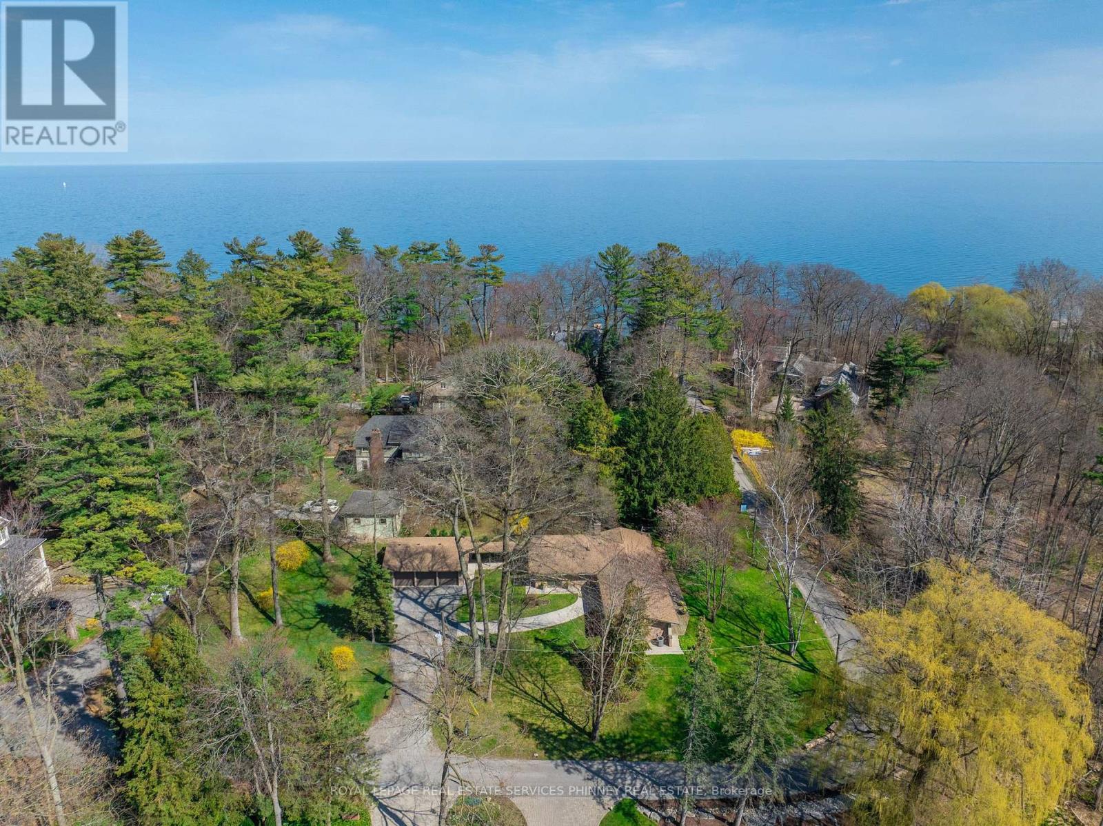 1066 Stockwell Avenue, Mississauga, Ontario  L5H 1B4 - Photo 34 - W13049170