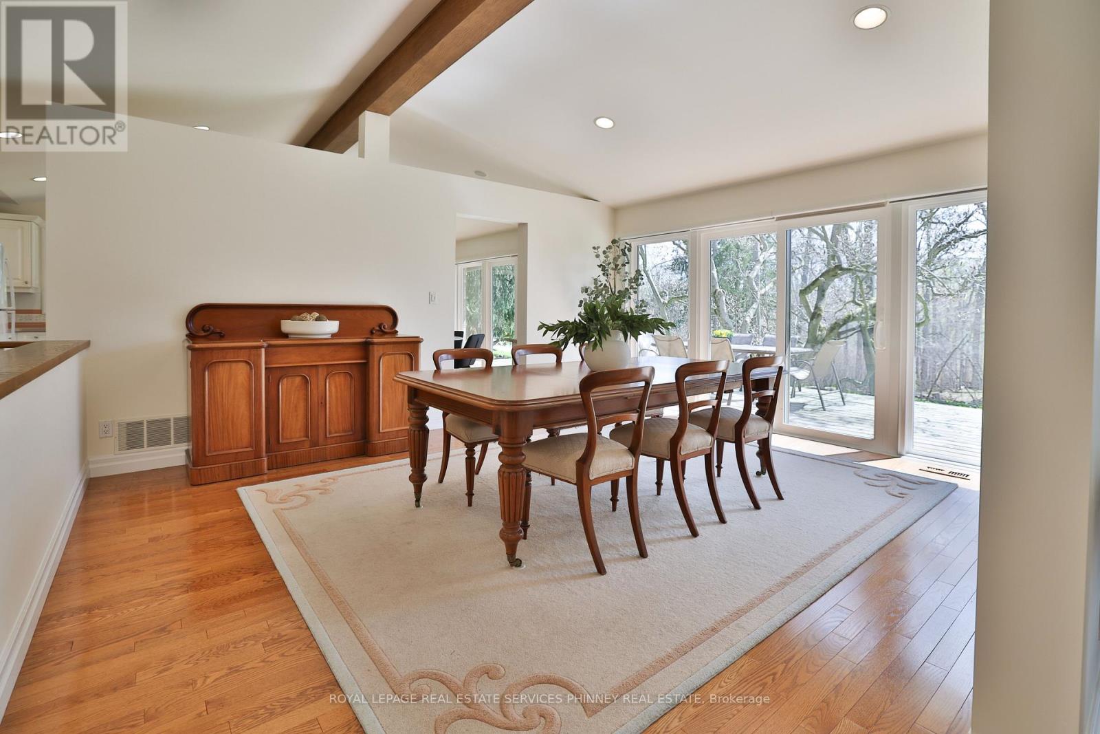 1066 Stockwell Avenue, Mississauga, Ontario  L5H 1B4 - Photo 9 - W13049170