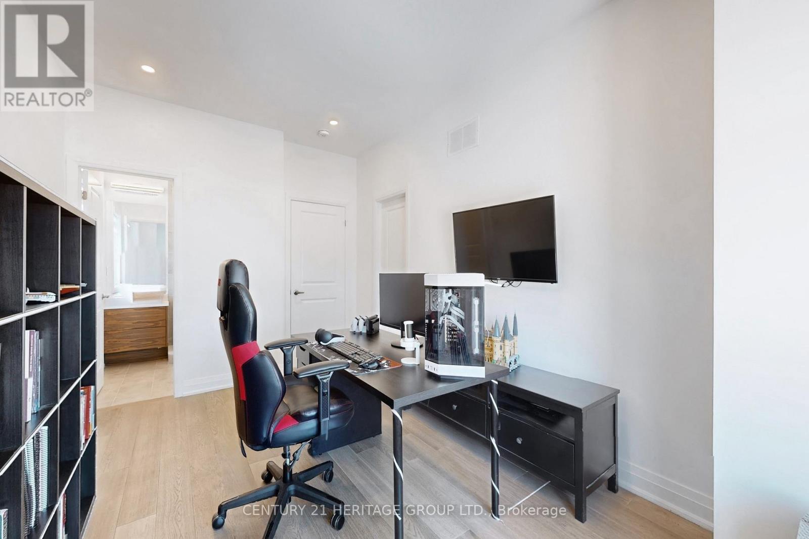 251 Oxford Street, Richmond Hill, Ontario  L4C 7V7 - Photo 38 - N12875444