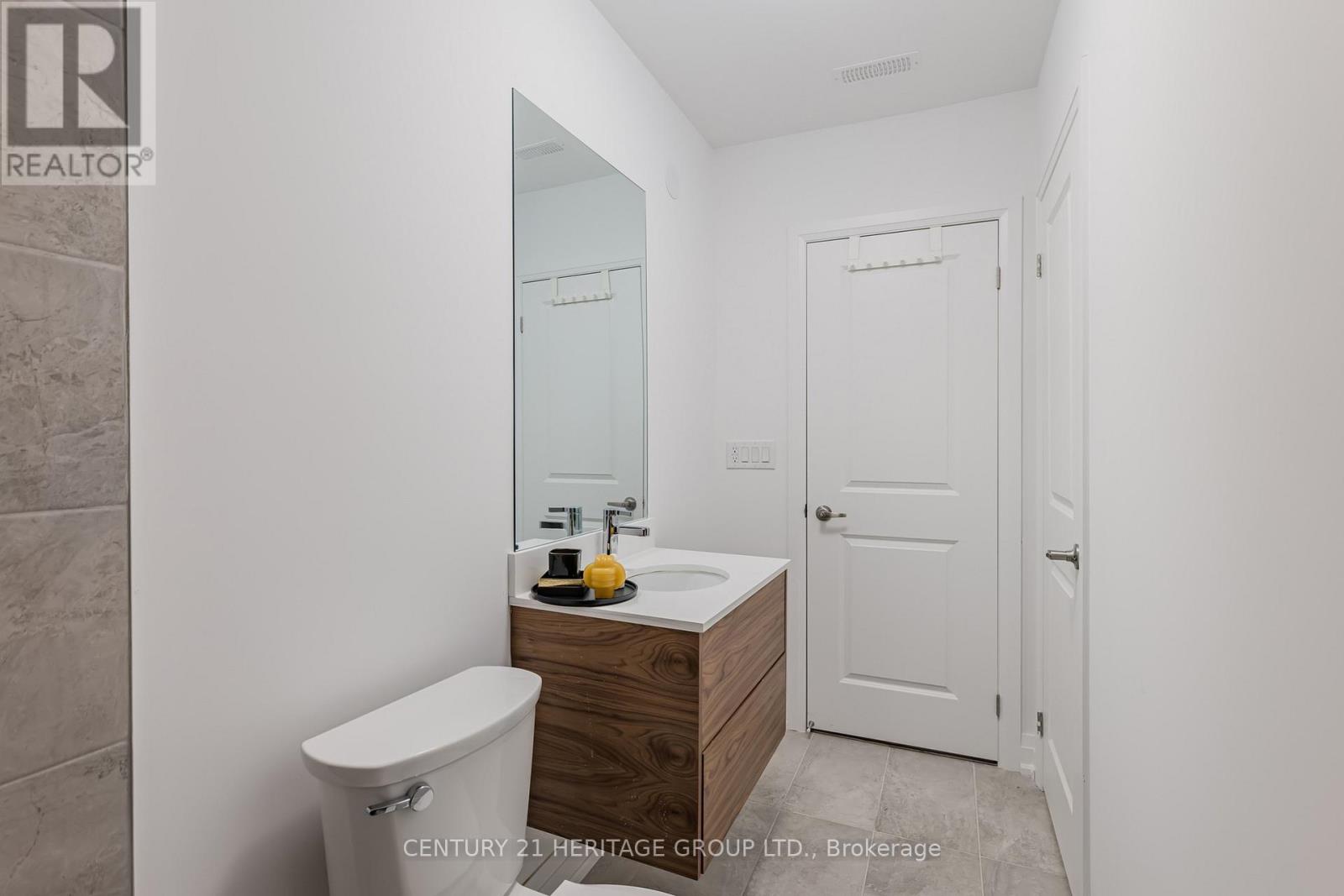 251 Oxford Street, Richmond Hill, Ontario  L4C 7V7 - Photo 45 - N12875444