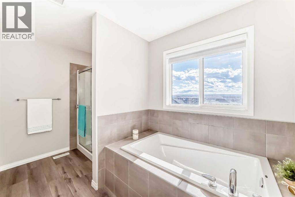 35 Lucas Terrace NW, Calgary, Alberta  T3P 1P9 - Photo 17 - A2301516