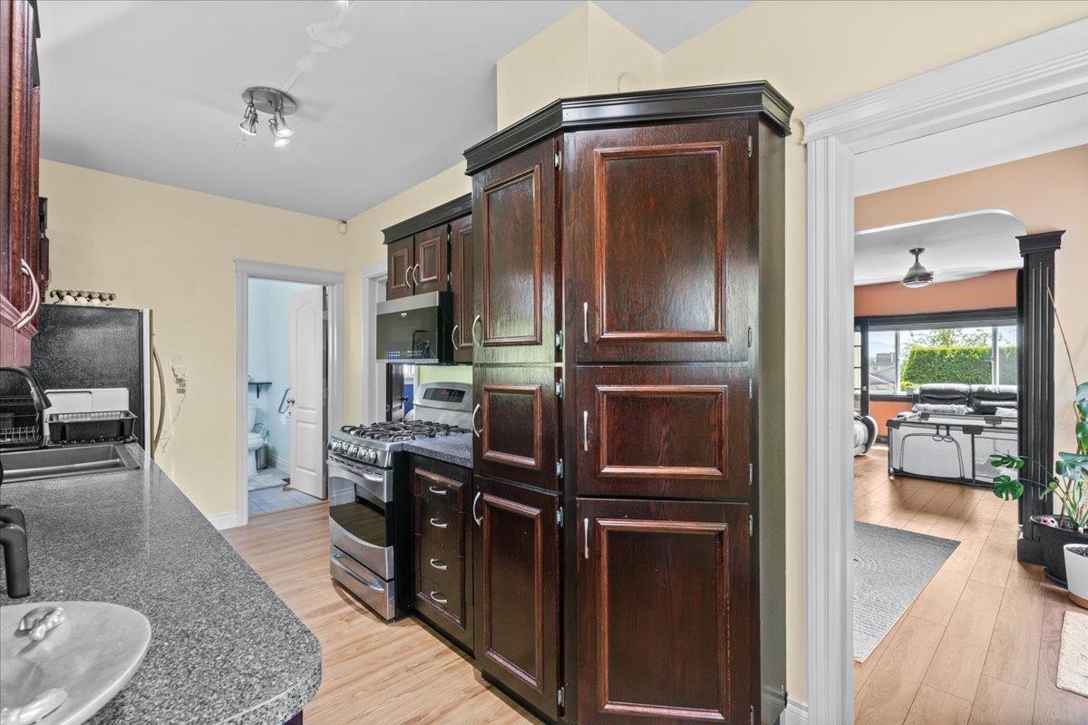 33345 3rd Avenue, Mission, British Columbia  V2V 1P1 - Photo 13 - R3116146