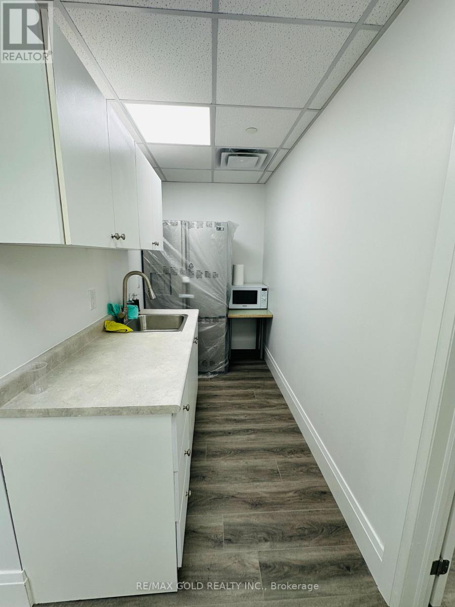 6 - 8550 Torbram Road, Brampton, Ontario  L6T 5C8 - Photo 23 - W13034888