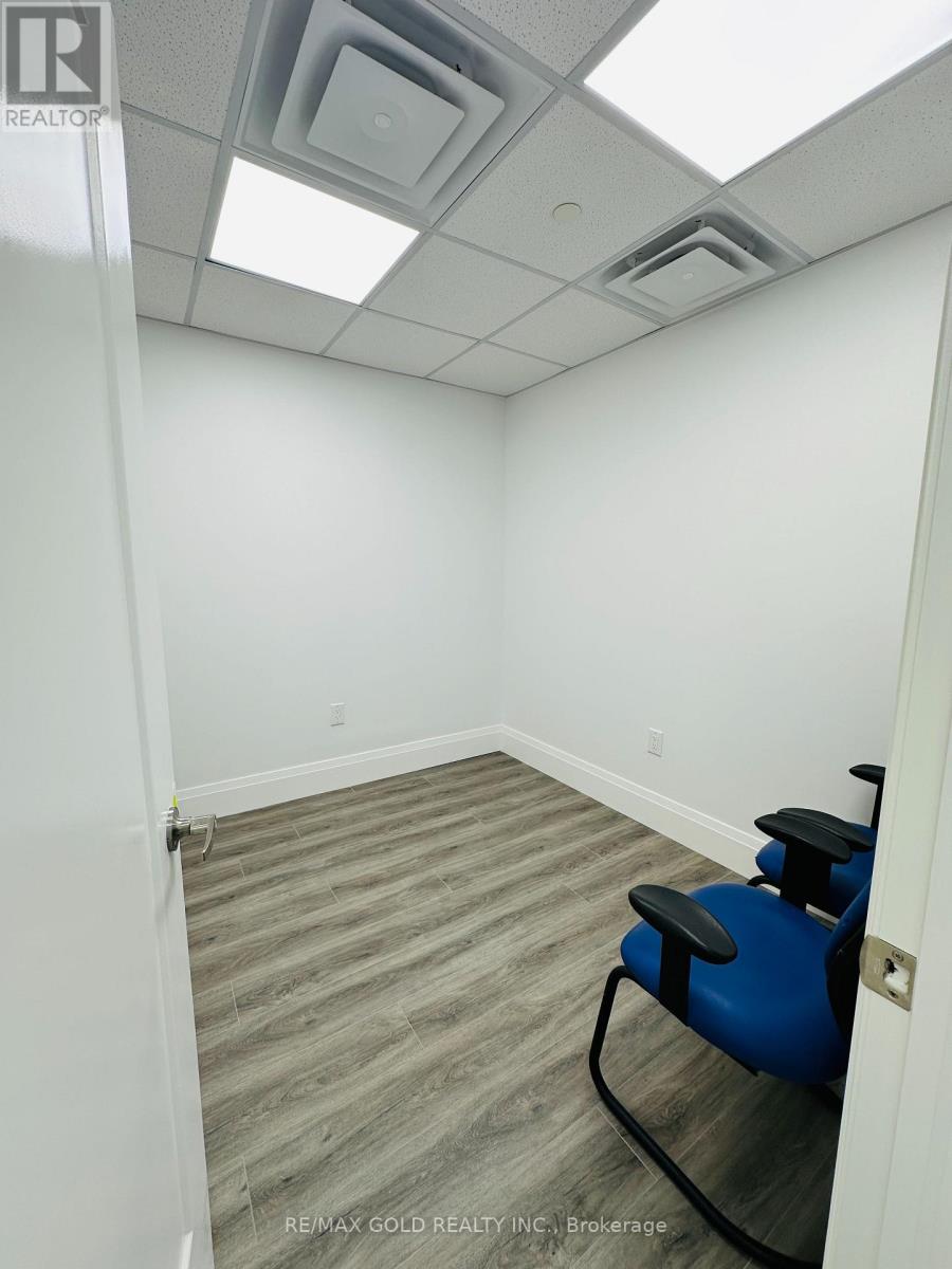 6 - 8550 Torbram Road, Brampton, Ontario  L6T 5C8 - Photo 16 - W13034888