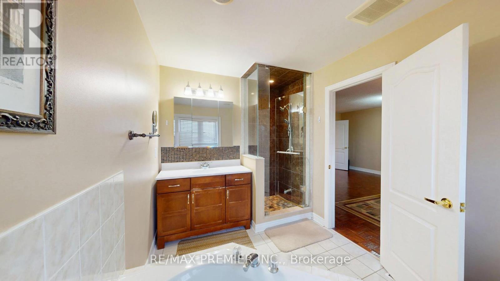 28 Osprey Drive, Vaughan, Ontario  L4H 1Y2 - Photo 13 - N13046346