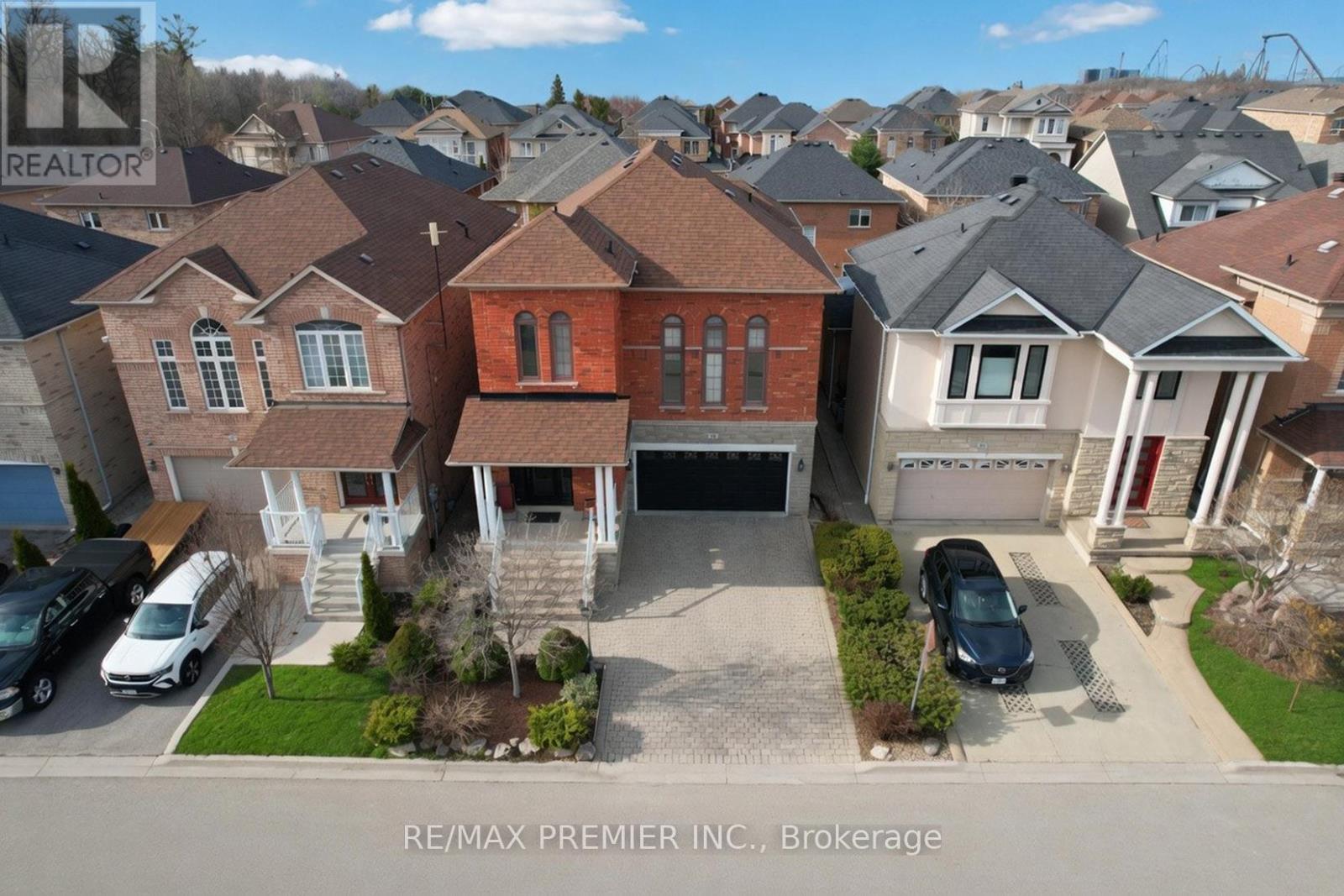 28 OSPREY DRIVE, Vaughan, Ontario