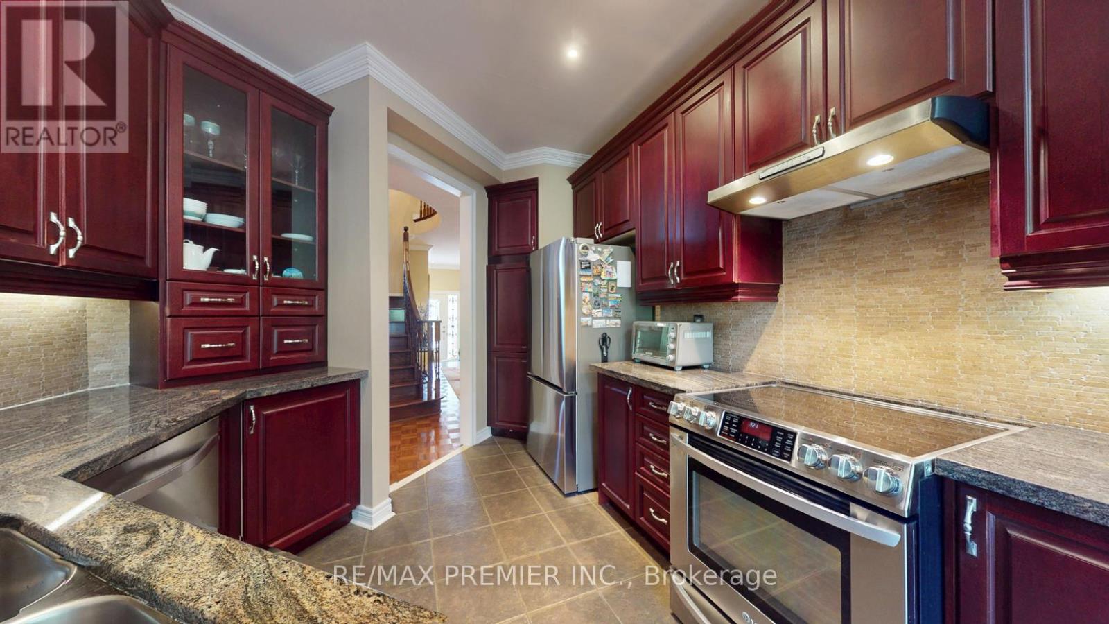 28 Osprey Drive, Vaughan, Ontario  L4H 1Y2 - Photo 7 - N13046346