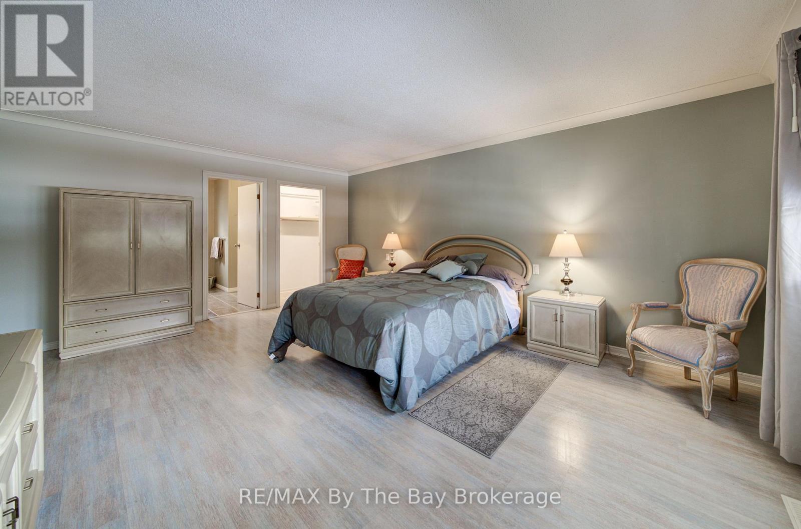 32 Bridlewood Crescent, Wasaga Beach, Ontario  L9Z 1B4 - Photo 30 - S12949526