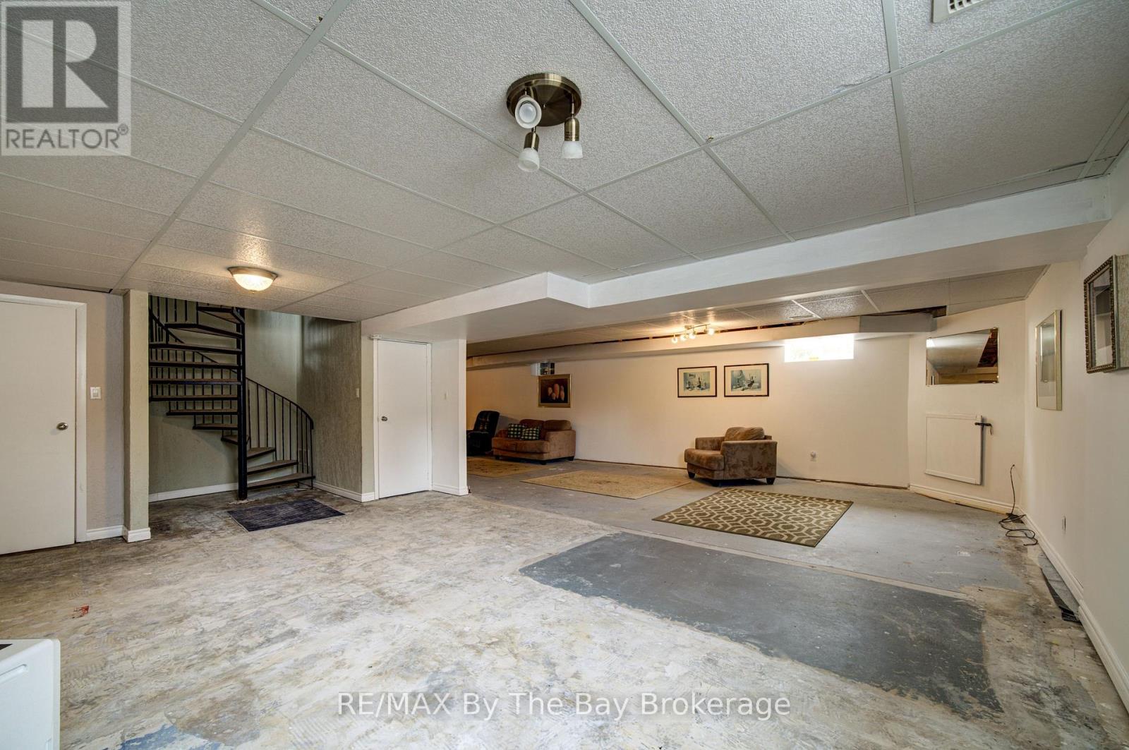 32 Bridlewood Crescent, Wasaga Beach, Ontario  L9Z 1B4 - Photo 42 - S12949526