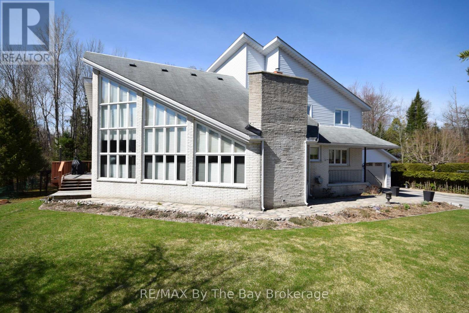 32 Bridlewood Crescent, Wasaga Beach, Ontario  L9Z 1B4 - Photo 47 - S12949526