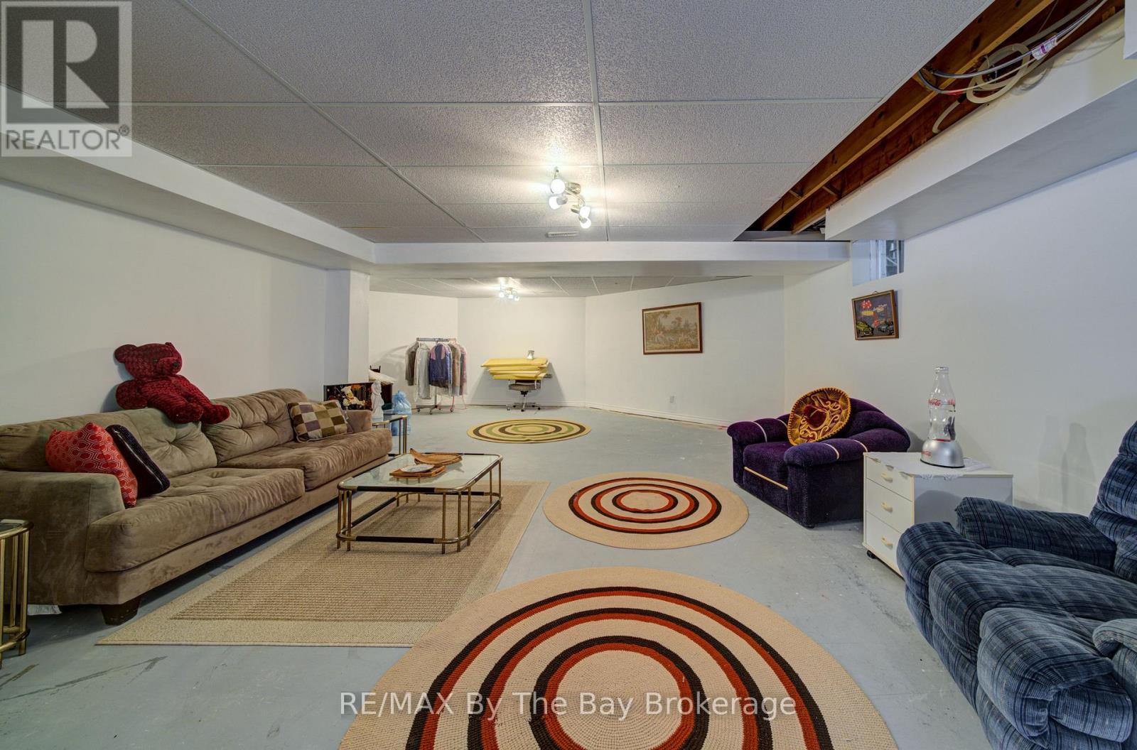 32 Bridlewood Crescent, Wasaga Beach, Ontario  L9Z 1B4 - Photo 44 - S12949526