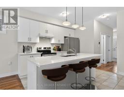 42 SUNFLOWER CRESCENT, Thorold, Ontario